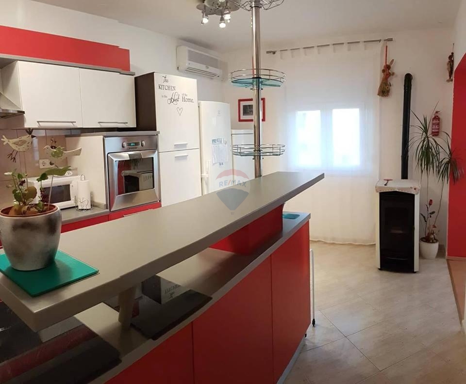 Stanovanje / Apartma Podsolarsko, Šibenik - Okolica, 83,86m2