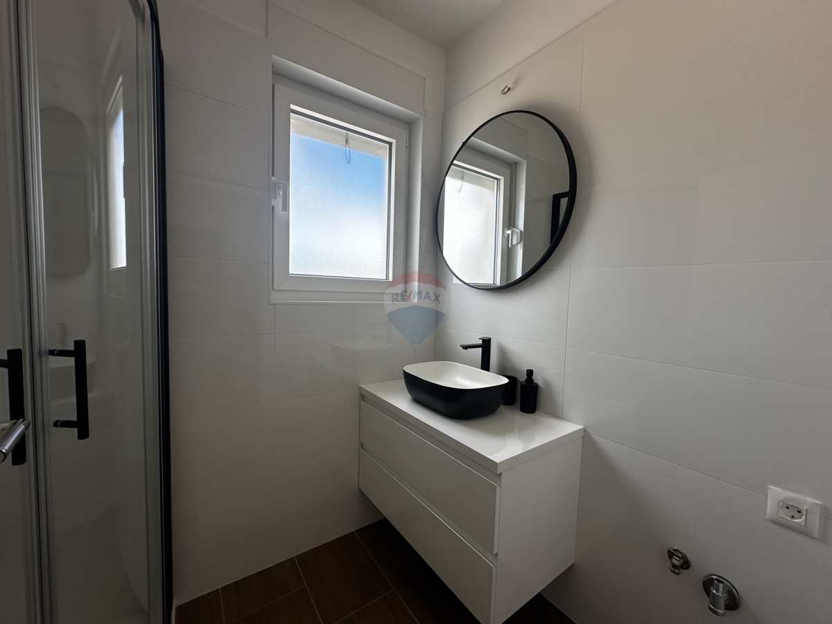 Stanovanje / Apartma Vodice, 77,61m2