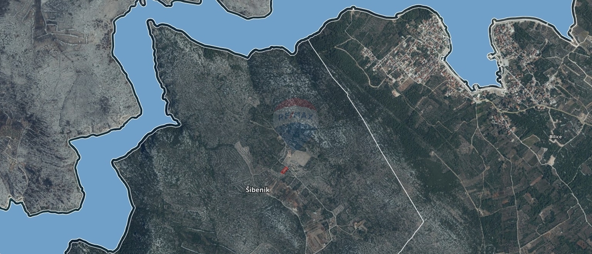 Zemljišče Njivice, Šibenik, 810m2