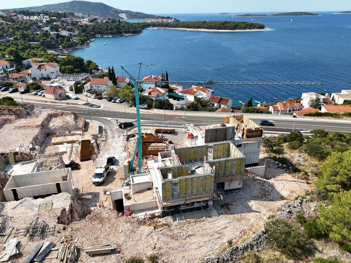 Ekskluzivna vila na odlični lokaciji s čudovitim razgledom, Primošten