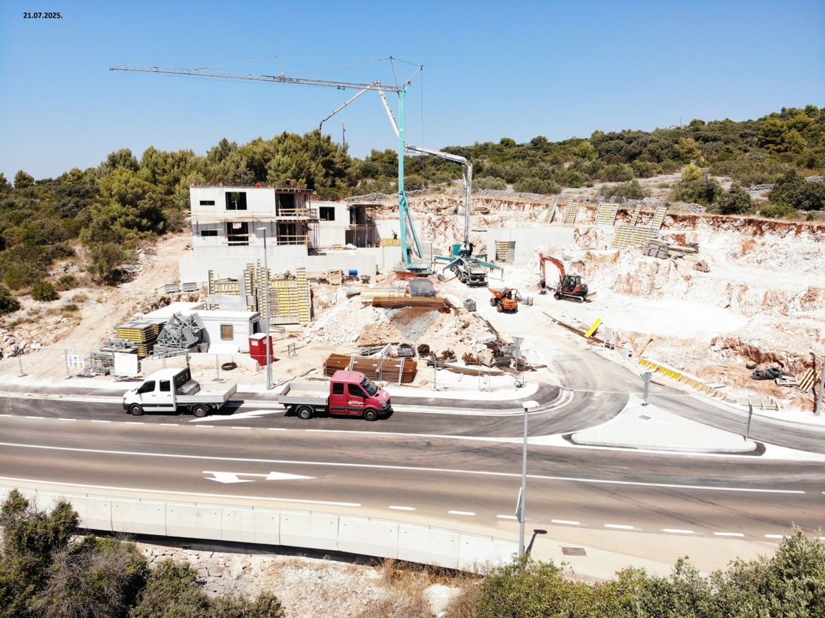 Moderna vila na odlični lokaciji z odprtim pogledom na morje - Primošten