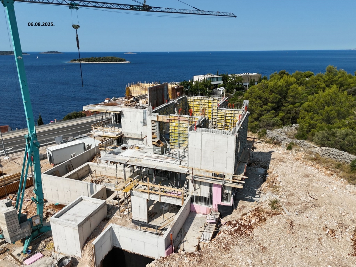 Moderna vila na odlični lokaciji z odprtim pogledom na morje - Primošten