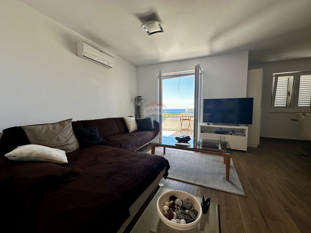 Stanovanje / Apartma Primošten, 106,90m2