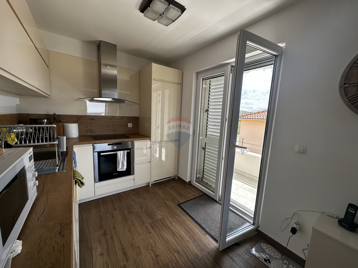 Stanovanje / Apartma Primošten, 106,90m2