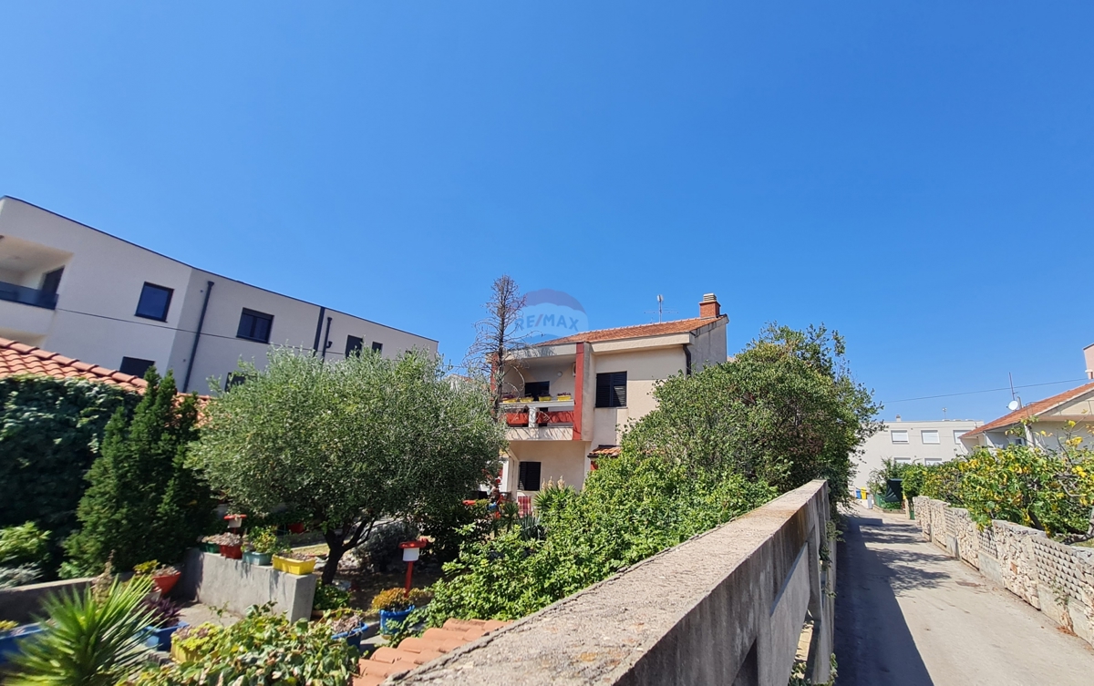 Hiša Brodarica, Šibenik - Okolica, 454m2