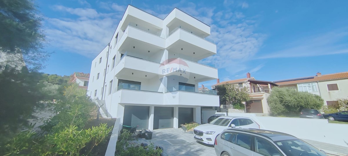 Stanovanje / Apartma Betina, Tisno, 88,23m2