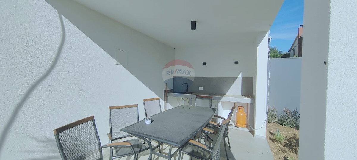 Stanovanje / Apartma Betina, Tisno, 88,23m2