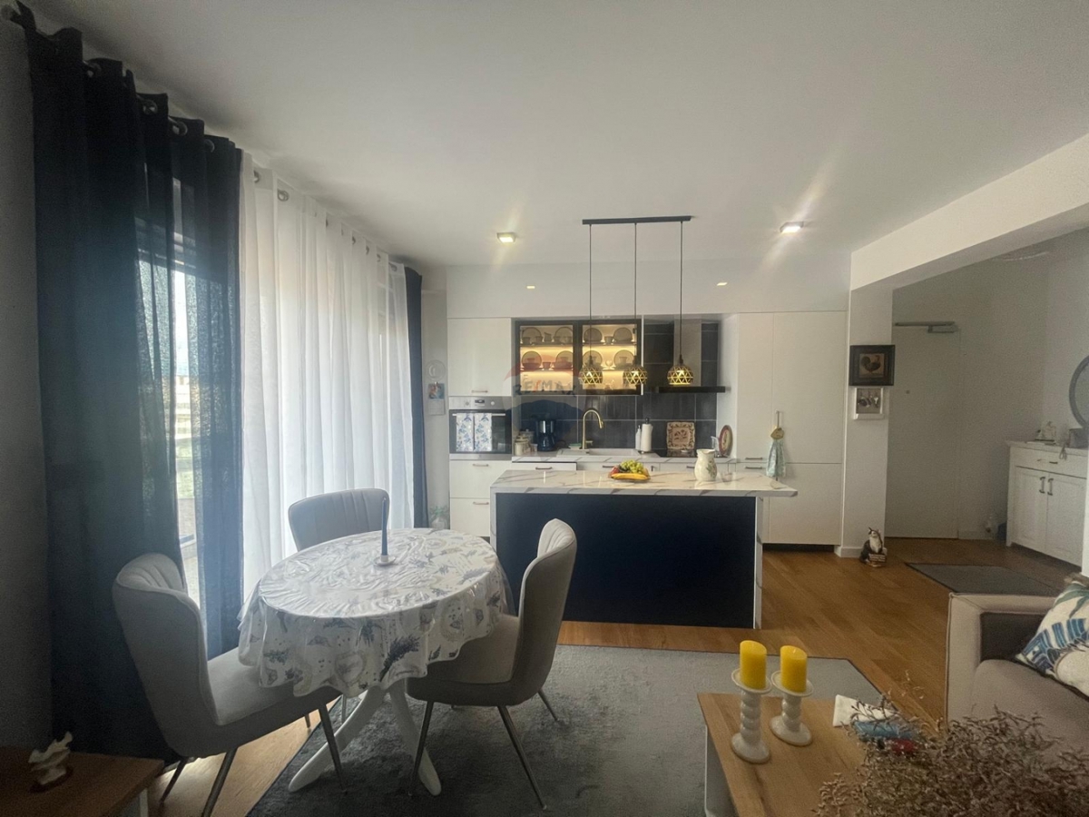 Stanovanje / Apartma Brodarica, Šibenik - Okolica, 66m2