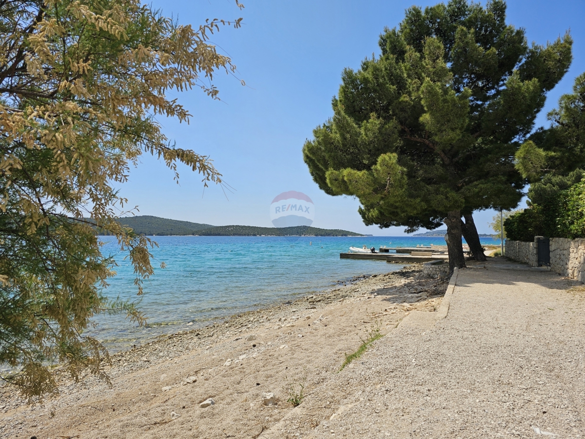 Hiša Žaborić, Šibenik - Okolica, 120m2