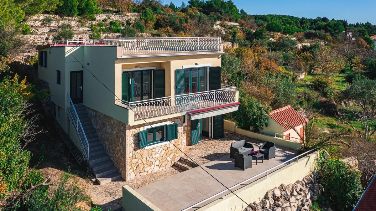 Hiša Prvić Šepurine, Vodice, 164m2