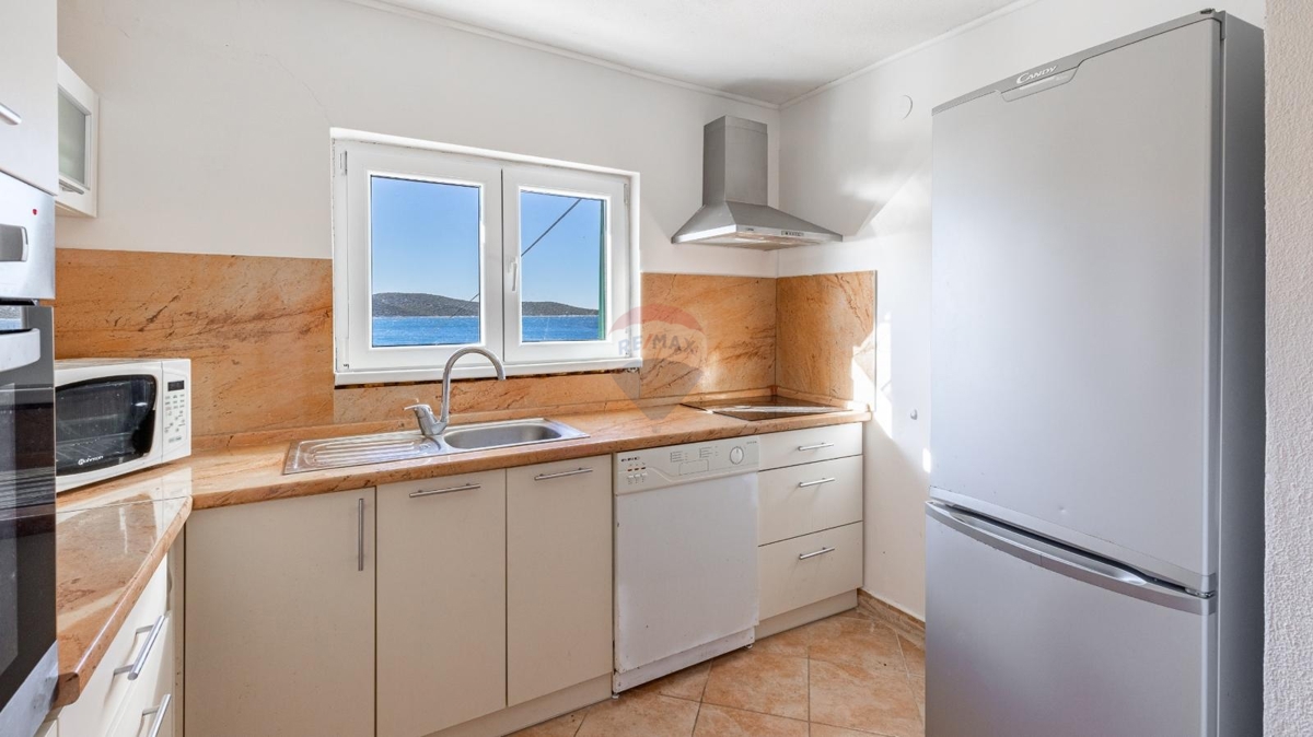 Hiša Prvić Šepurine, Vodice, 164m2