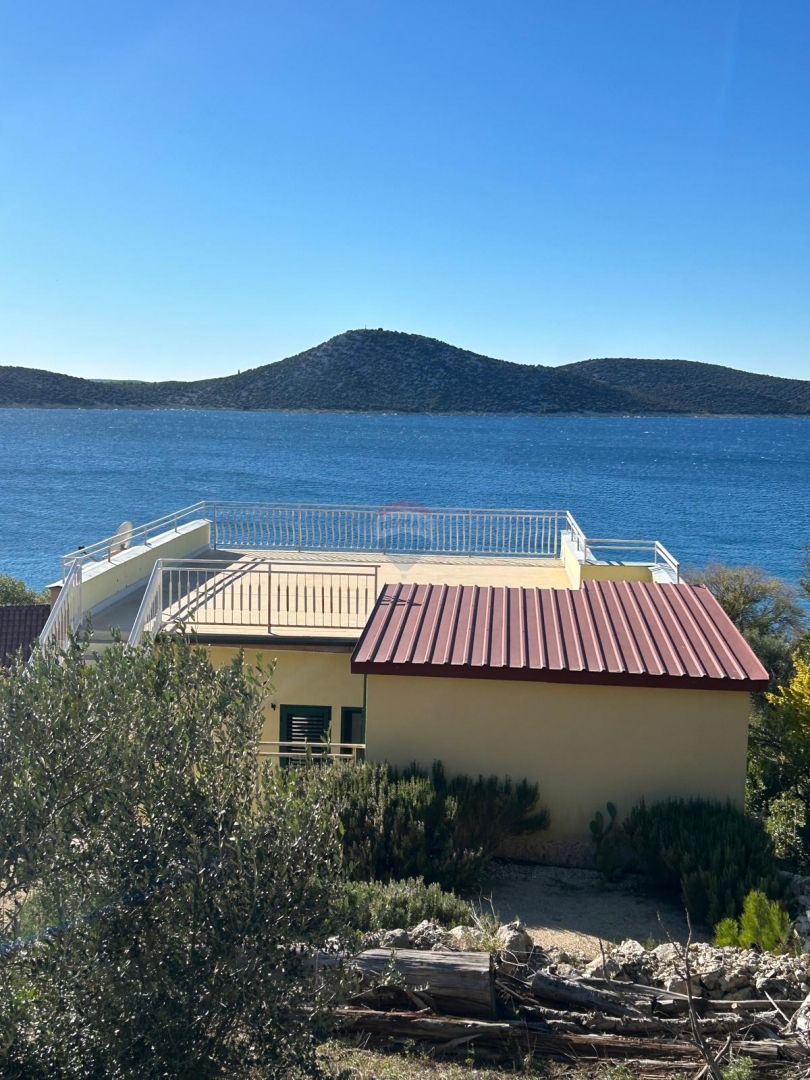 Hiša Prvić Šepurine, Vodice, 164m2