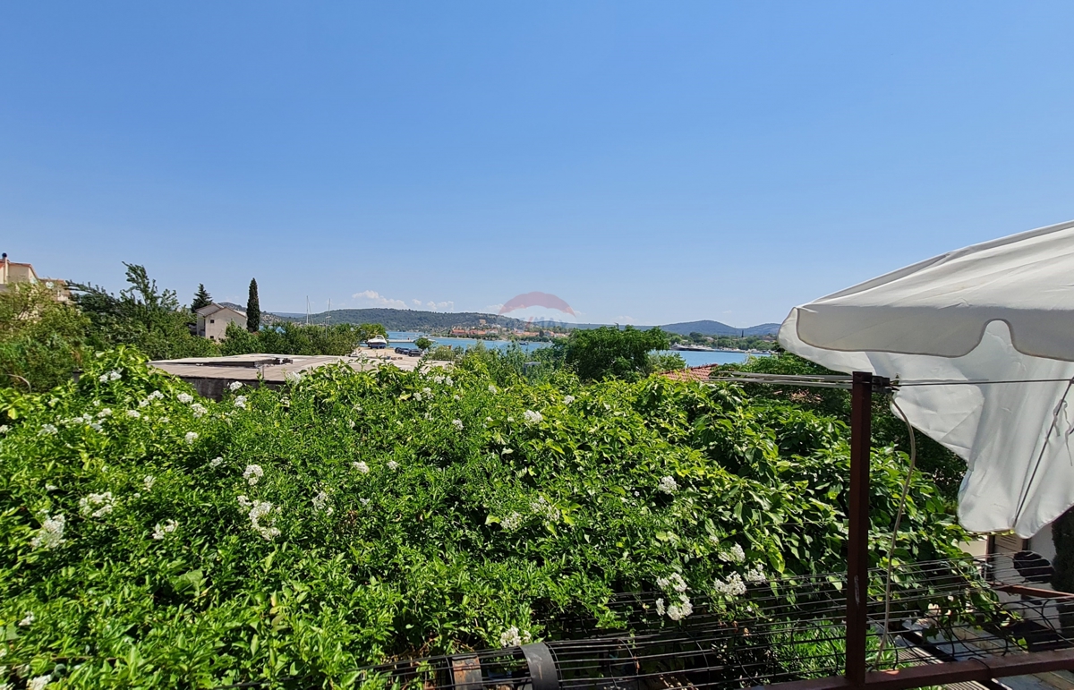 Hiša Bilice, Šibenik - Okolica, 90m2