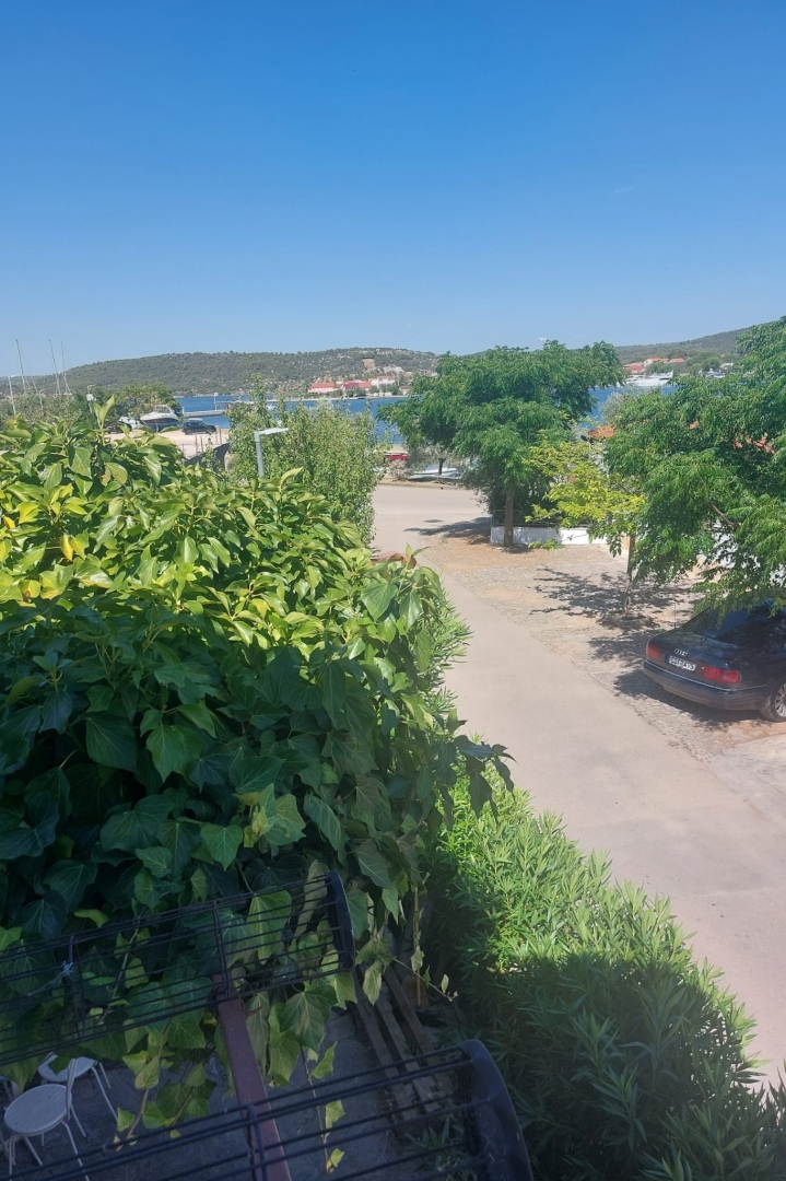 Hiša Bilice, Šibenik - Okolica, 90m2