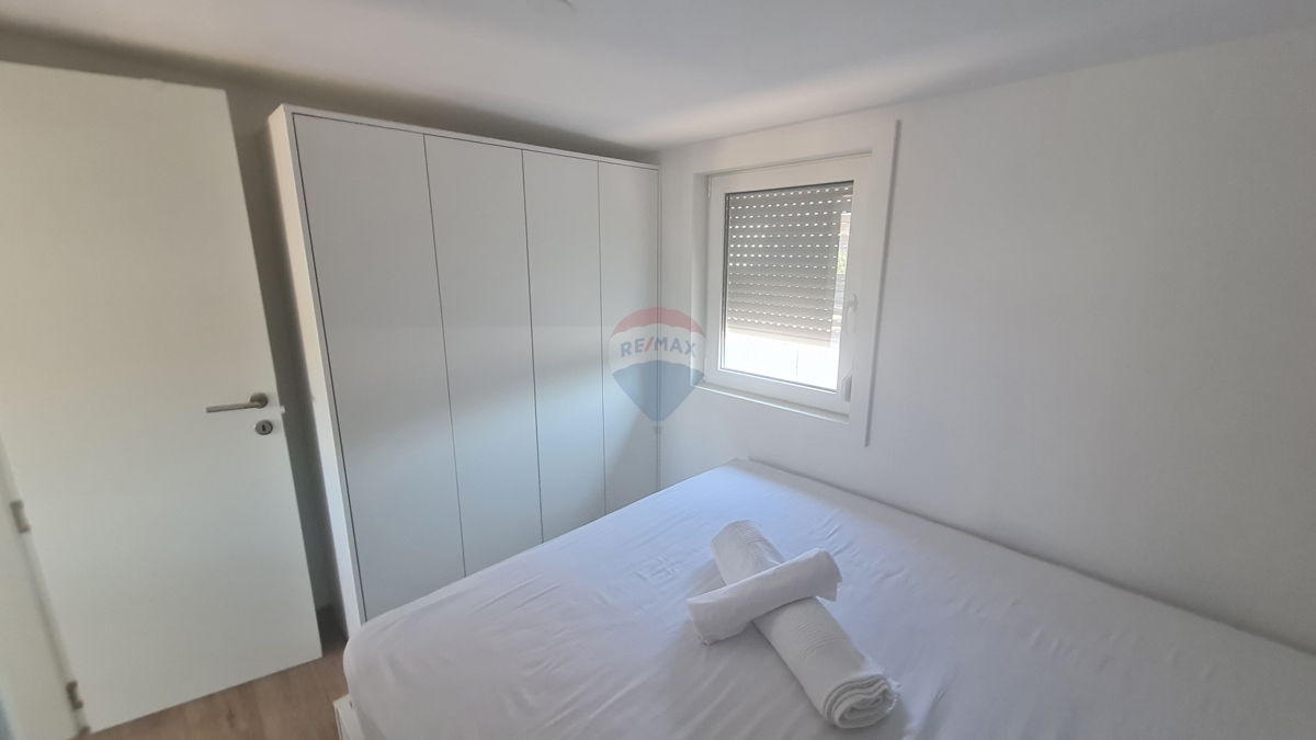 Zemljišče Vodice, 606m2