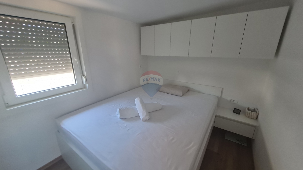 Zemljišče Vodice, 606m2