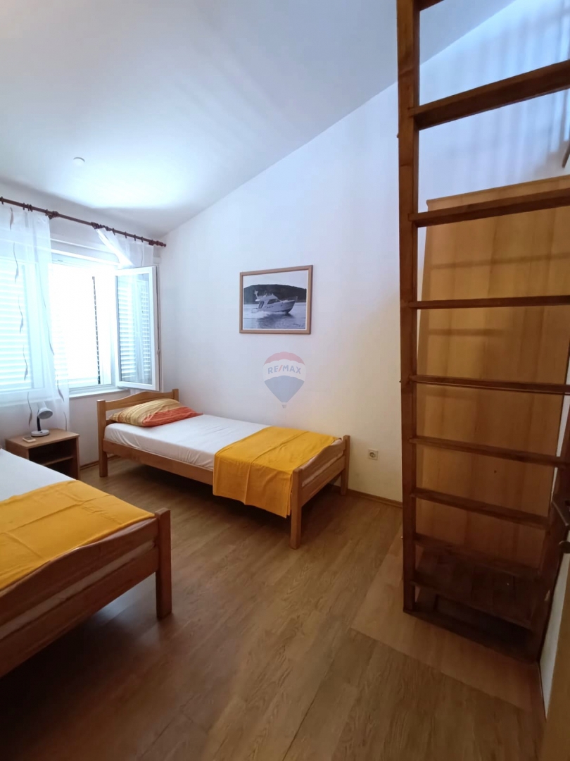 Stanovanje / Apartma Vodice, 105m2