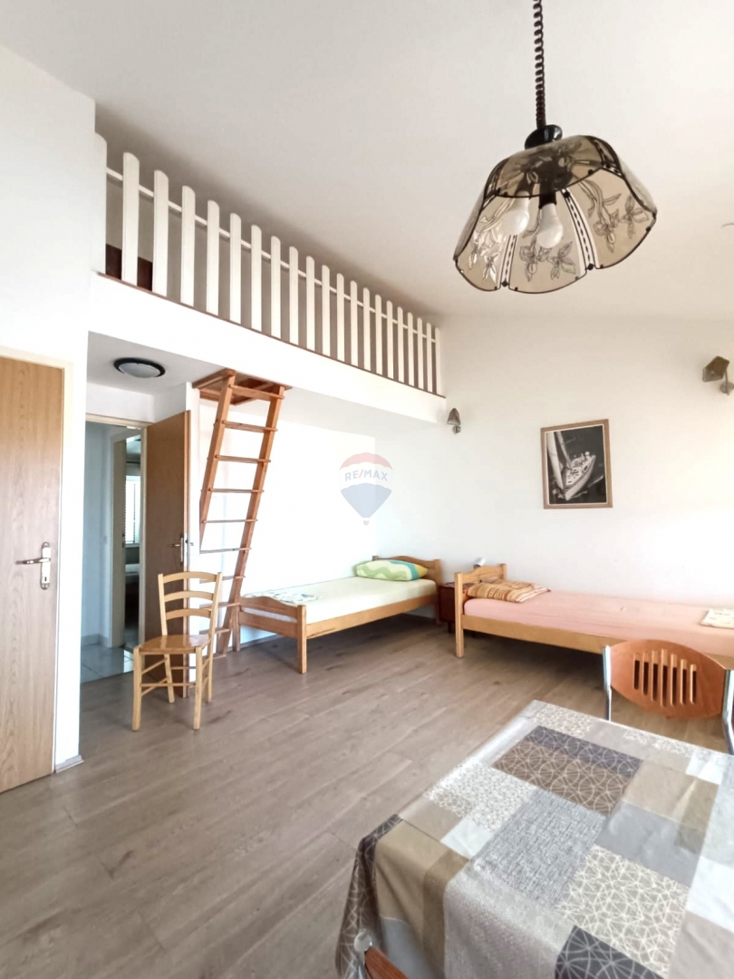 Stanovanje / Apartma Vodice, 105m2
