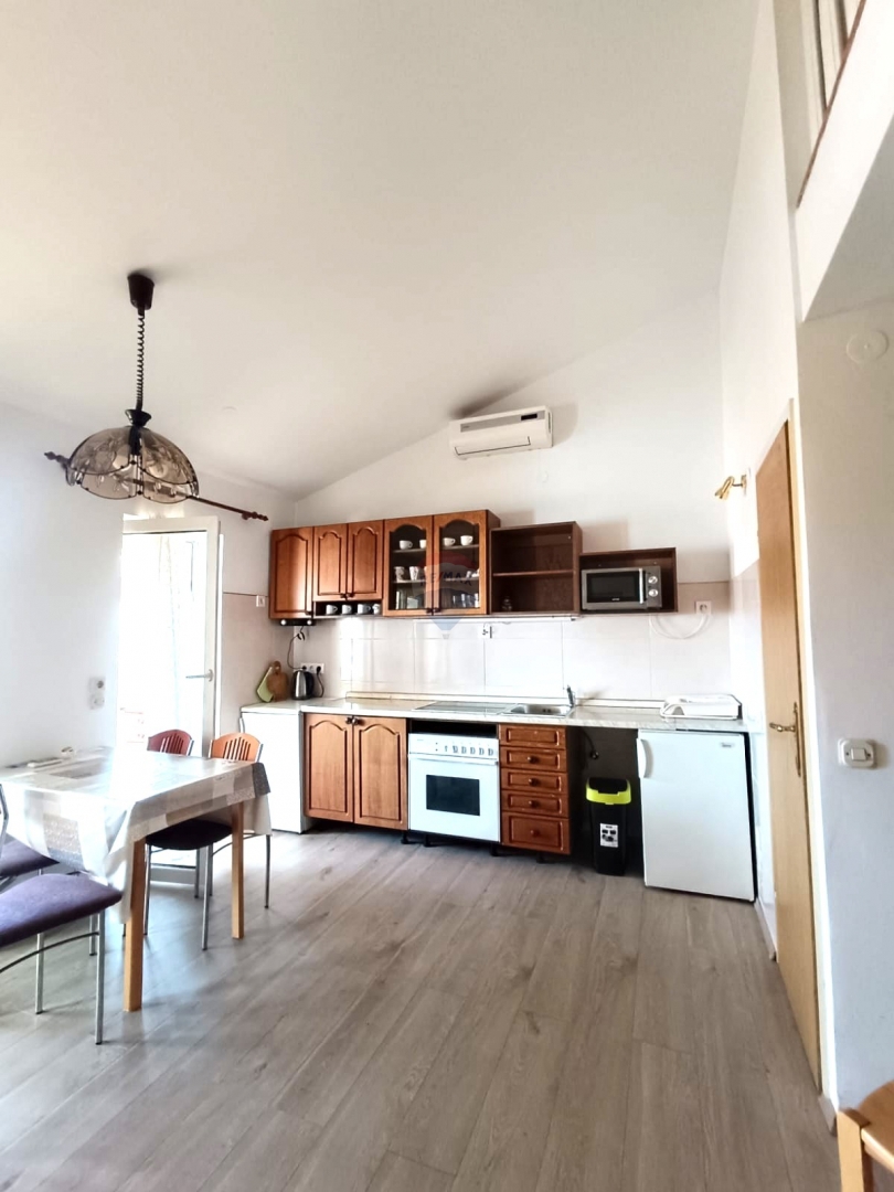 Stanovanje / Apartma Vodice, 105m2