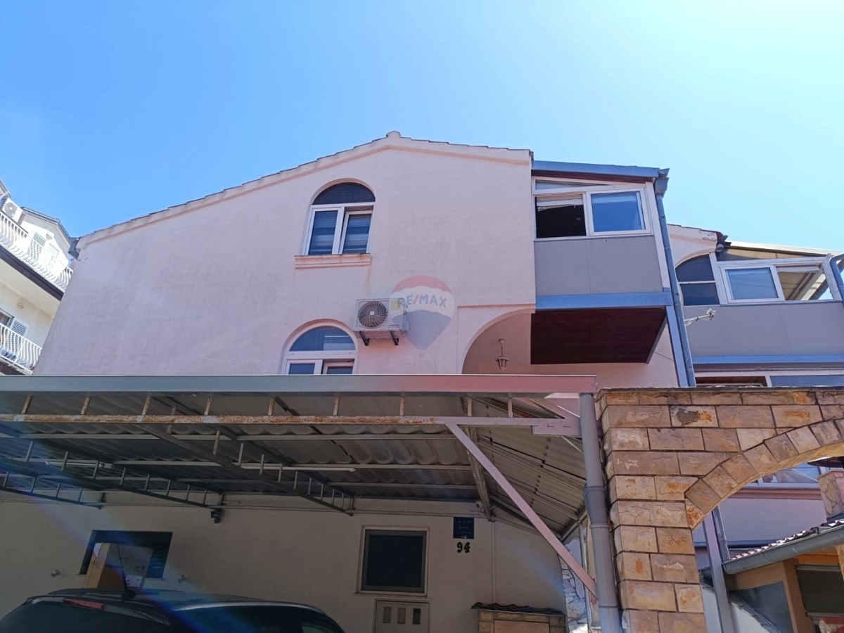 Stanovanje / Apartma Vodice, 105m2
