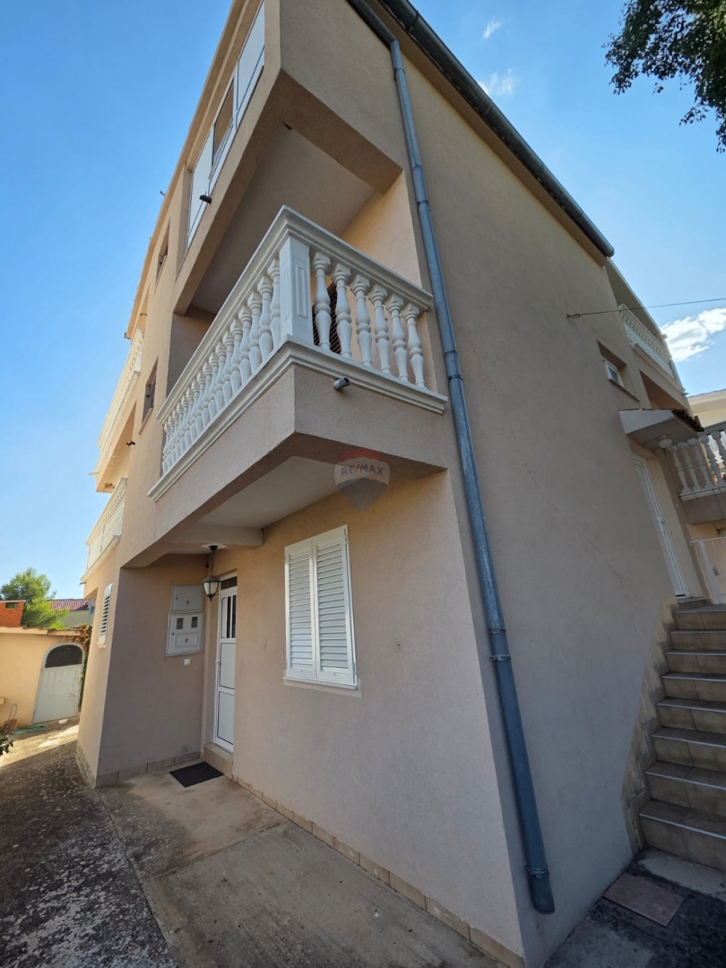 Stanovanje / Apartma Tribunj, 139m2