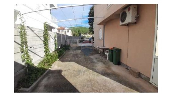 Stanovanje / Apartma Tribunj, 139m2