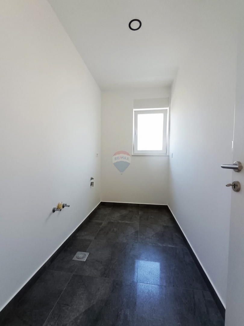 Hiša Vodice, 166m2