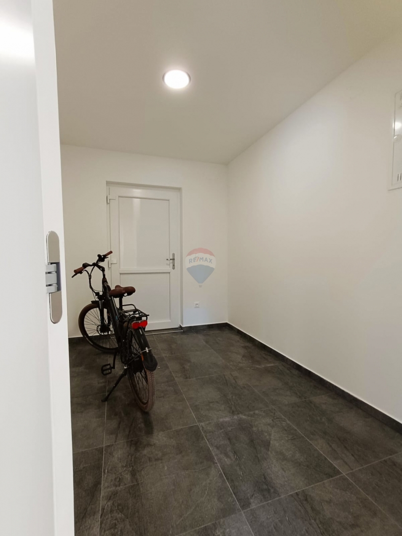 Hiša Vodice, 166m2