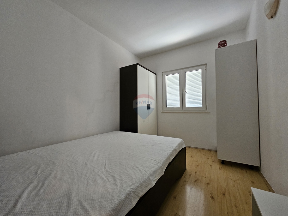 Dvosobno stanovanje 50,32 m2 pritličje, Rogoznica