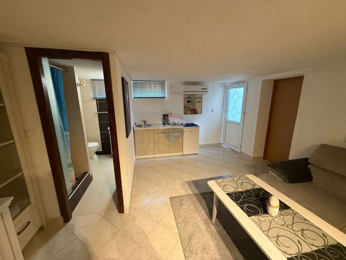 Stanovanje / Apartma Vodice, 93,42m2
