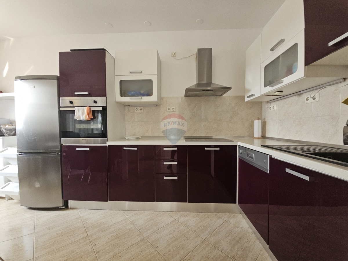 Stanovanje / Apartma Podsolarsko, Šibenik - Okolica, 83,86m2