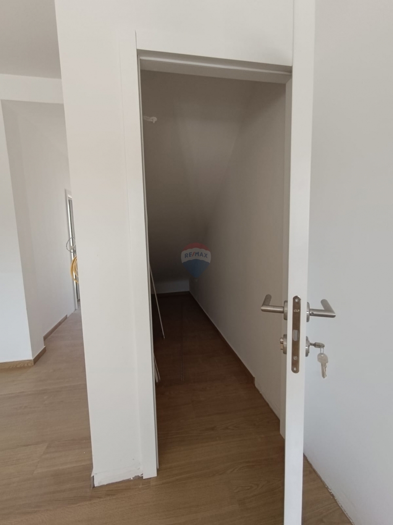 Hiša Pirovac, 102,22m2