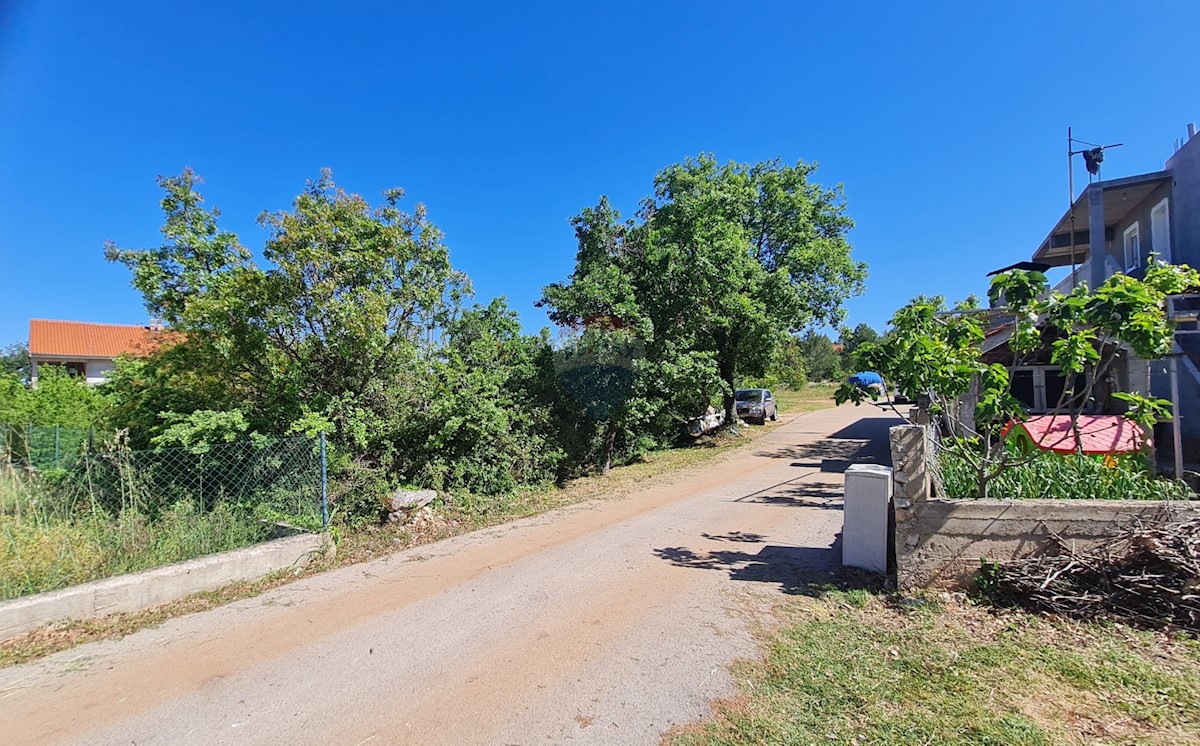 Zemljišče Bilice, Šibenik - Okolica, 922m2