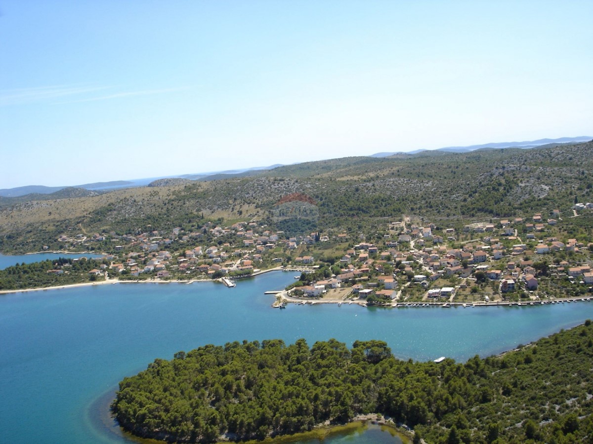 Hiša Raslina, Šibenik - Okolica, 165m2