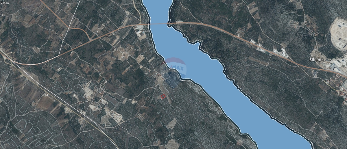 Zemljišče Jadrija, Šibenik - Okolica, 1.600m2