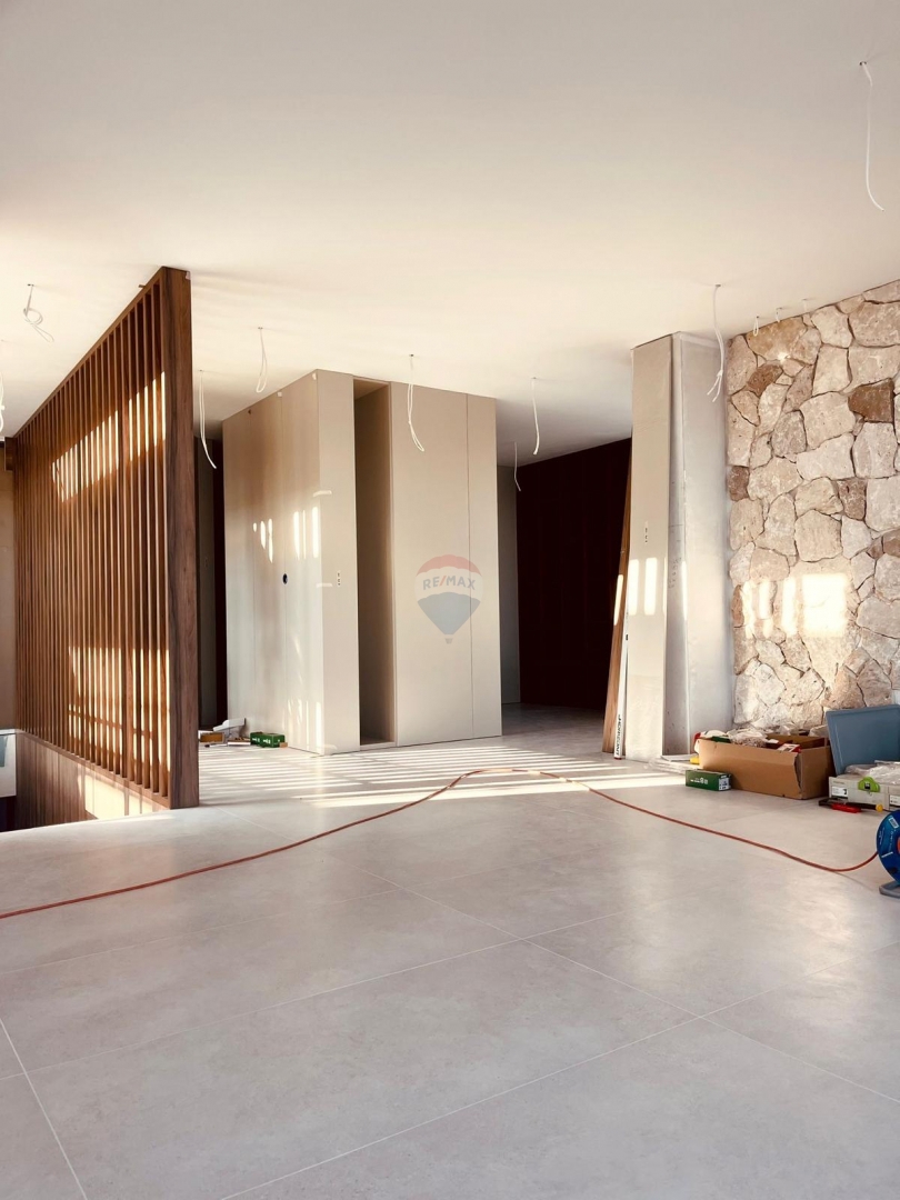 Luksuzni dupleks penthouse s čudovitim razgledom, Rogoznica