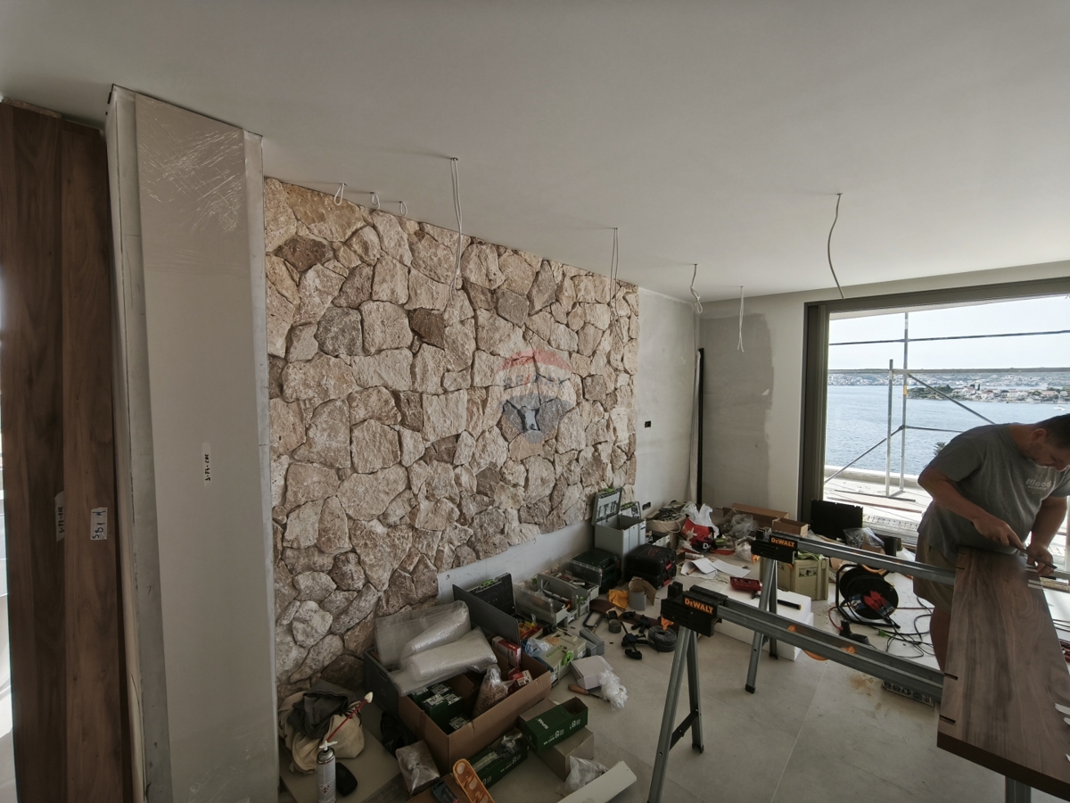 Luksuzni dupleks penthouse s čudovitim razgledom, Rogoznica