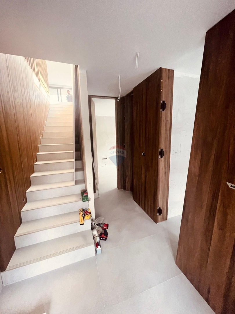 Luksuzni dupleks penthouse s čudovitim razgledom, Rogoznica