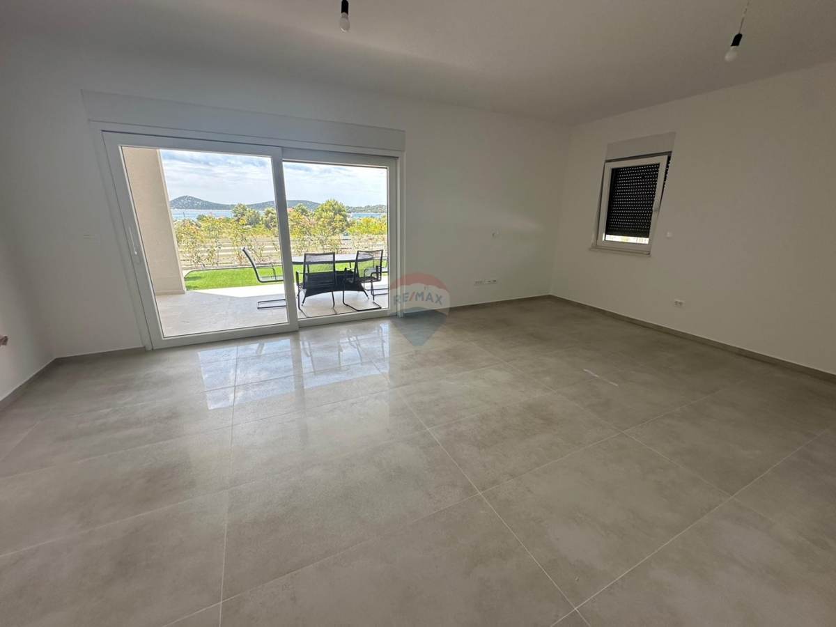 Stanovanje / Apartma Vodice, 101,86m2