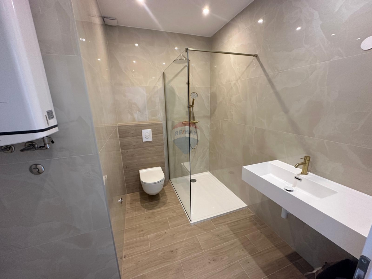 Stanovanje / Apartma Vodice, 101,86m2