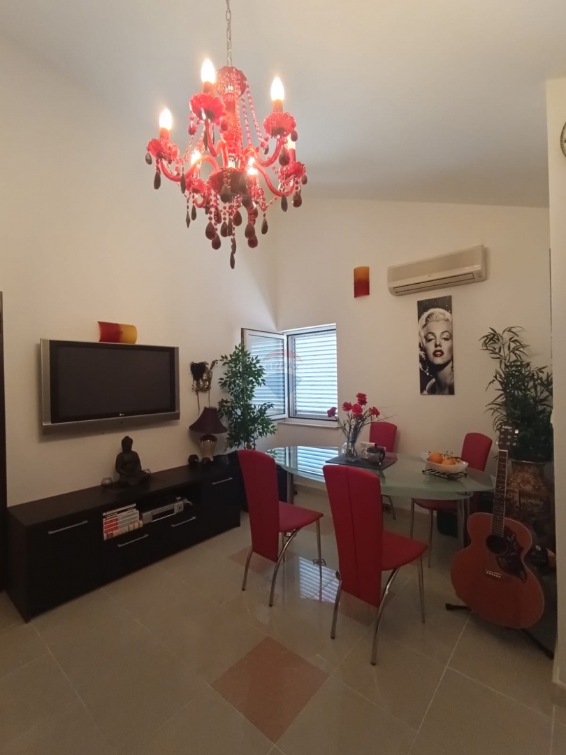 Stanovanje / Apartma Srima, Vodice, 71,28m2