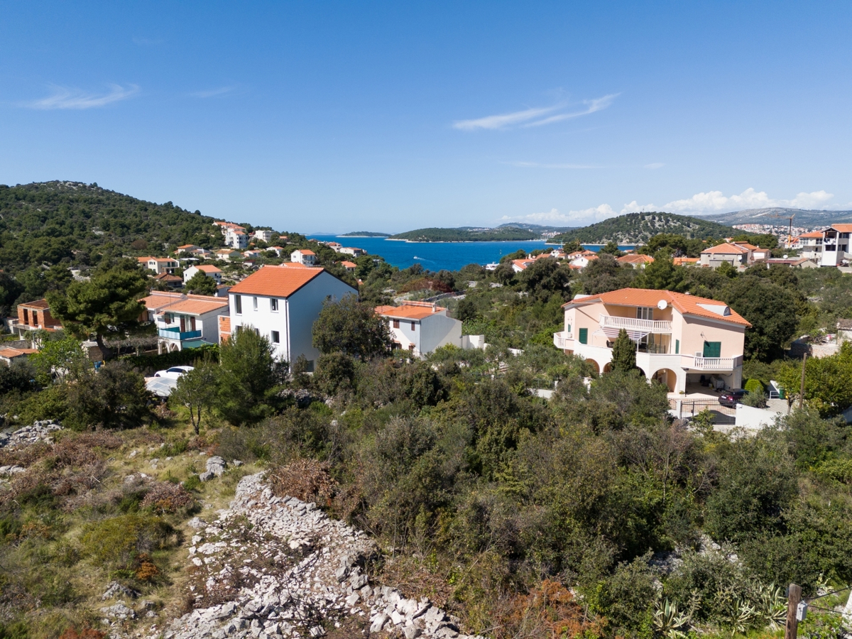 Gradbeno zemljišče 595 m2, Ražanj