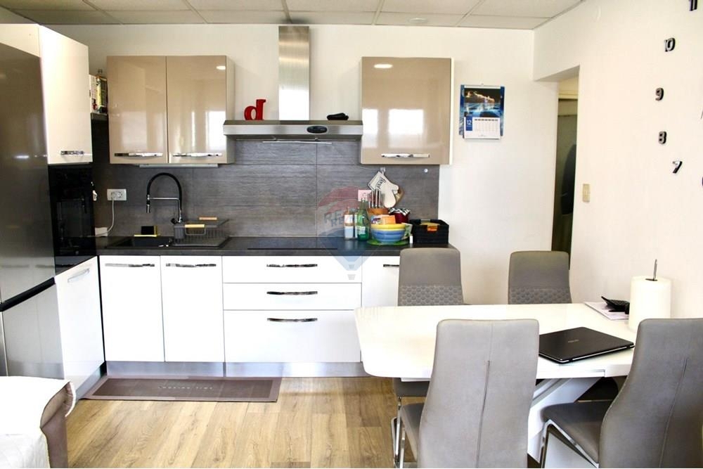 Stanovanje / Apartma Križ, Šibenik, 50,20m2