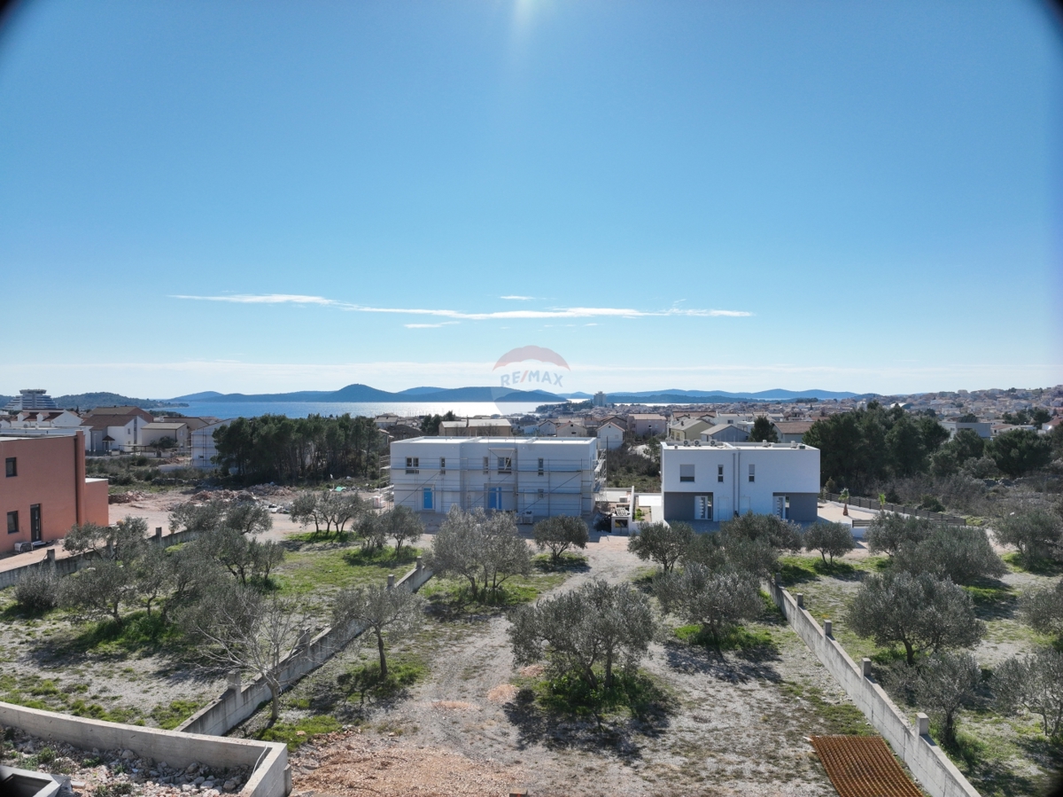 Stanovanje / Apartma Vodice, 143,31m2