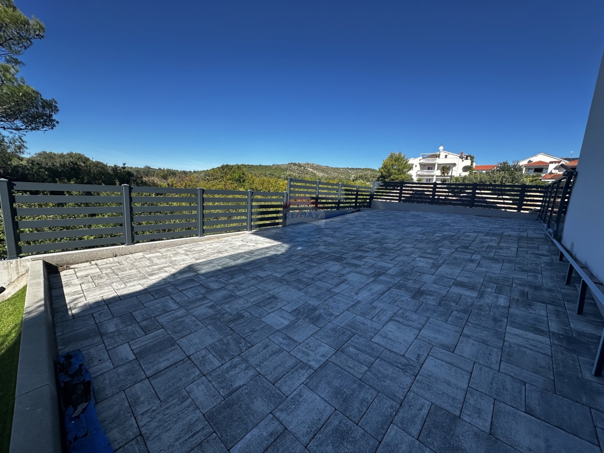 Stanovanje / Apartma Vodice, 94,59m2