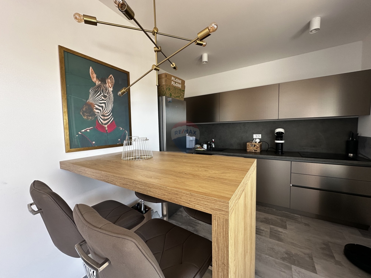 Stanovanje / Apartma Vodice, 94,59m2