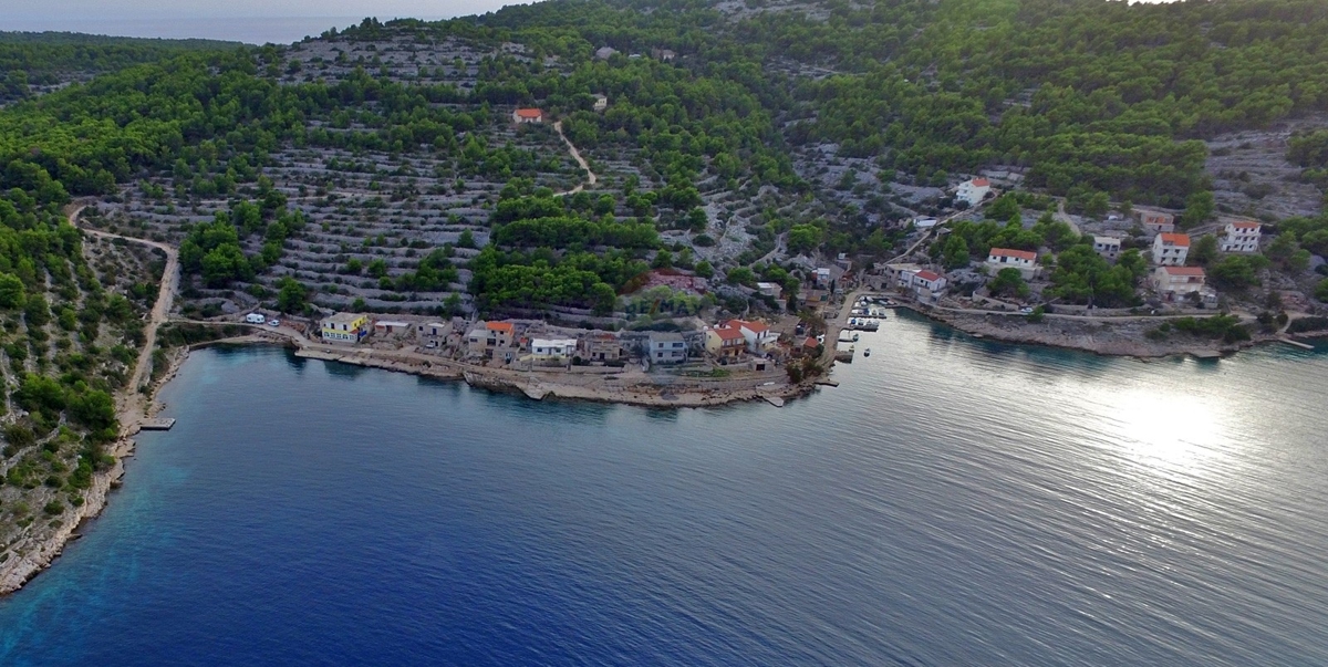 Zemljišče Žirje, Šibenik - Okolica, 359m2