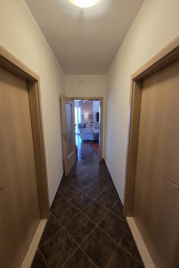 Hiša Raslina, Šibenik - Okolica, 284m2