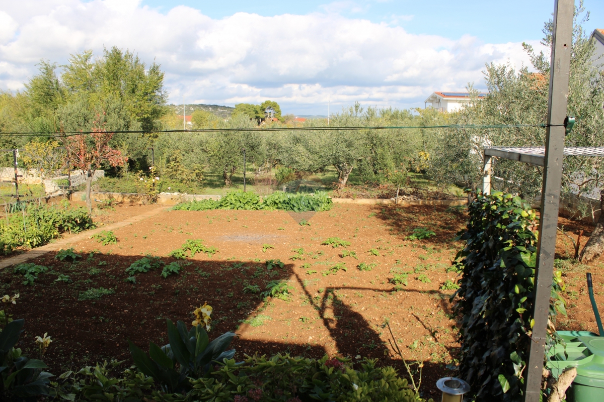 Hiša Raslina, Šibenik - Okolica, 284m2