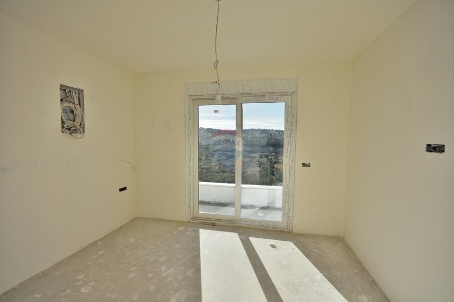 Hiša Donje Polje, Šibenik - Okolica, 264m2